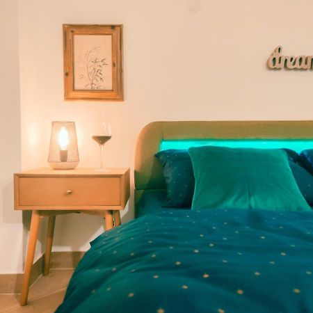 Green Art Studio Old Town Bukarest Eksteriør billede