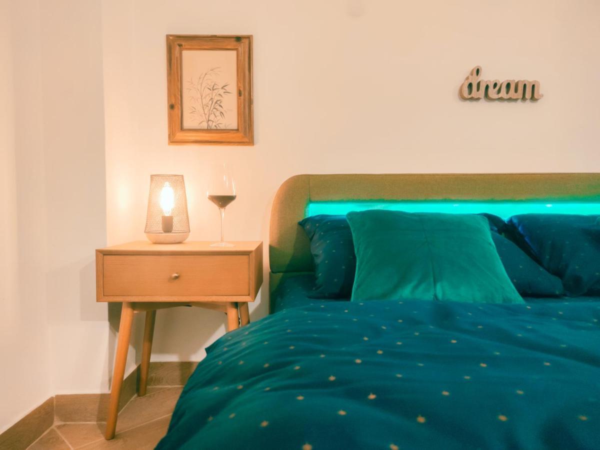 Green Art Studio Old Town Bukarest Eksteriør billede